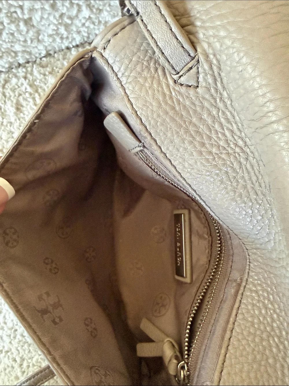 Tory Burch Pebbled Leather Crossbody in Taupe
